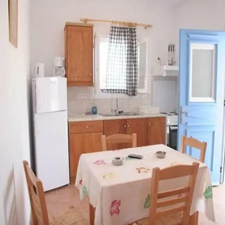 Spiti Sto Isogeio Apartman